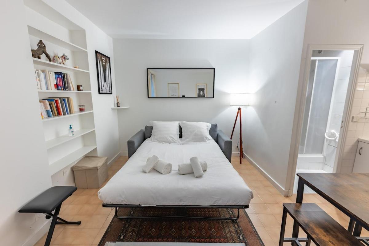 Cosy Well Located In Center * Paris